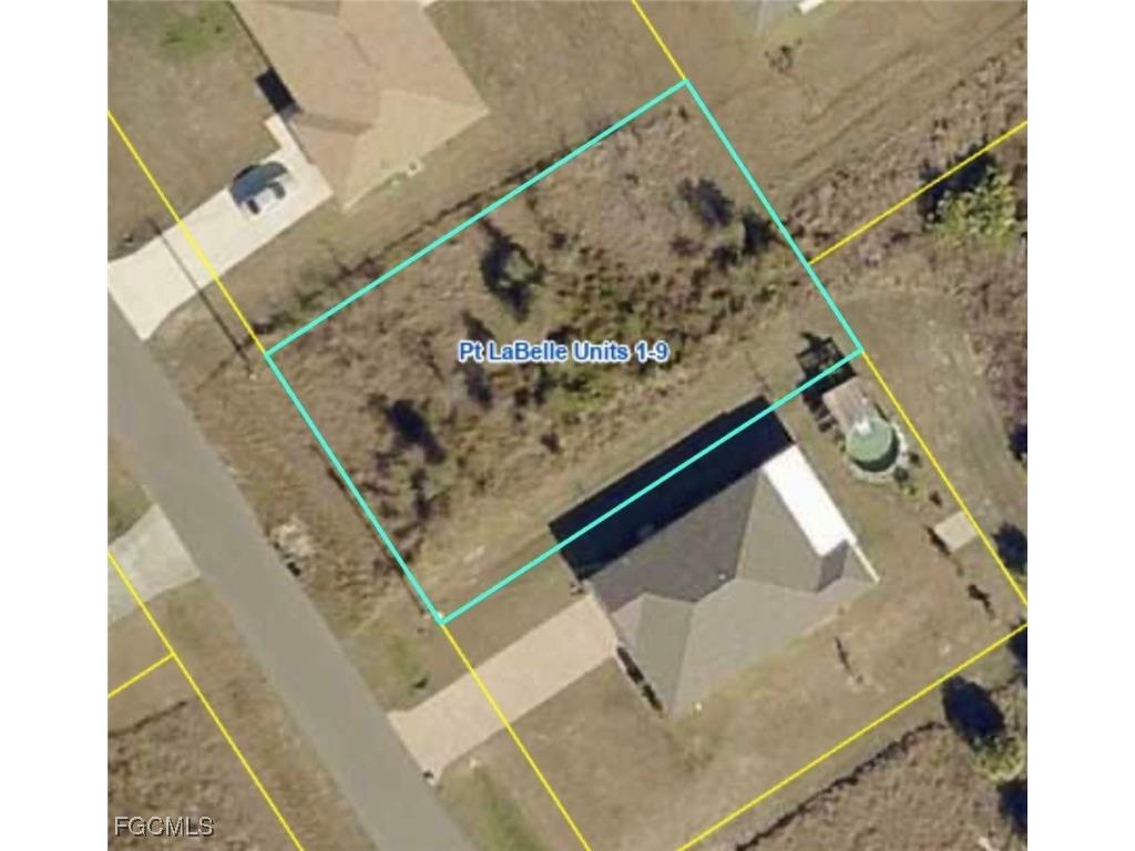 8013 Mangrove Circle Labelle FL 33935 2025019013 image1