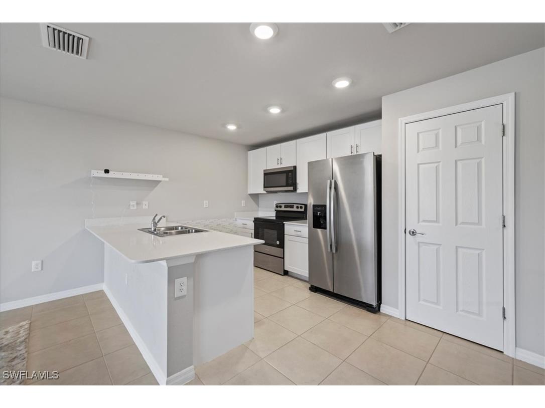 8015 Mangrove Circle Labelle FL 33935 225072345 image11