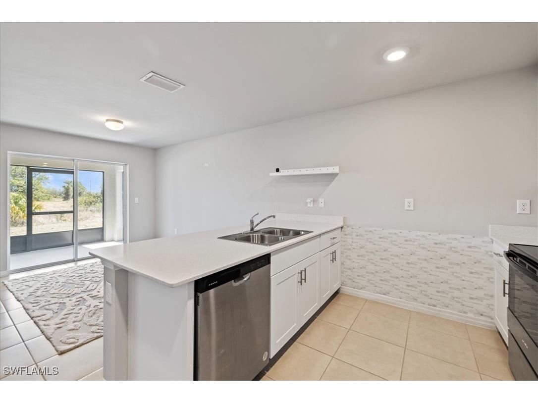 8015 Mangrove Circle Labelle FL 33935 225072345 image14