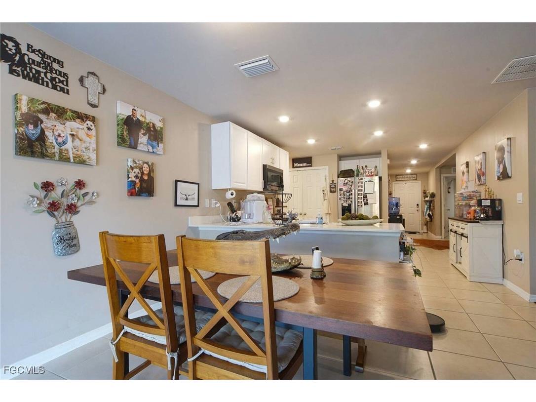 8015 Sandalwood Circle Labelle FL 33935 2026000503 image14