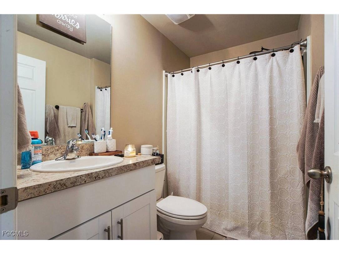 8015 Sandalwood Circle Labelle FL 33935 2026000503 image22