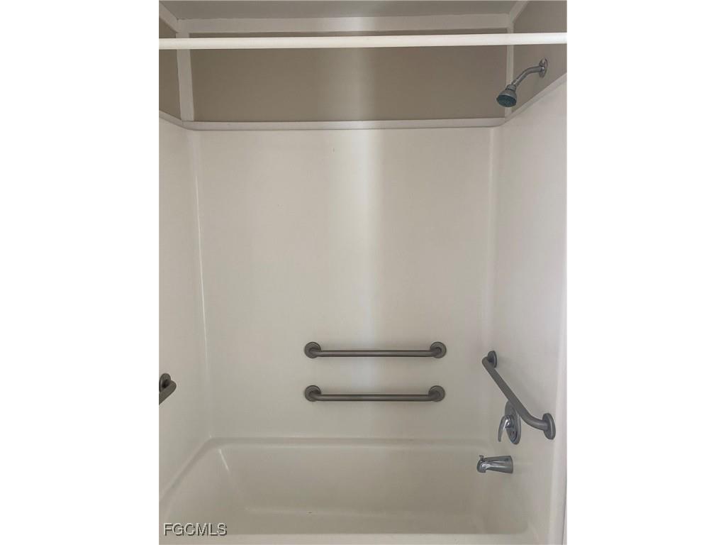 8018 Grady Drive North Fort Myers FL 33917 2025018665 image14