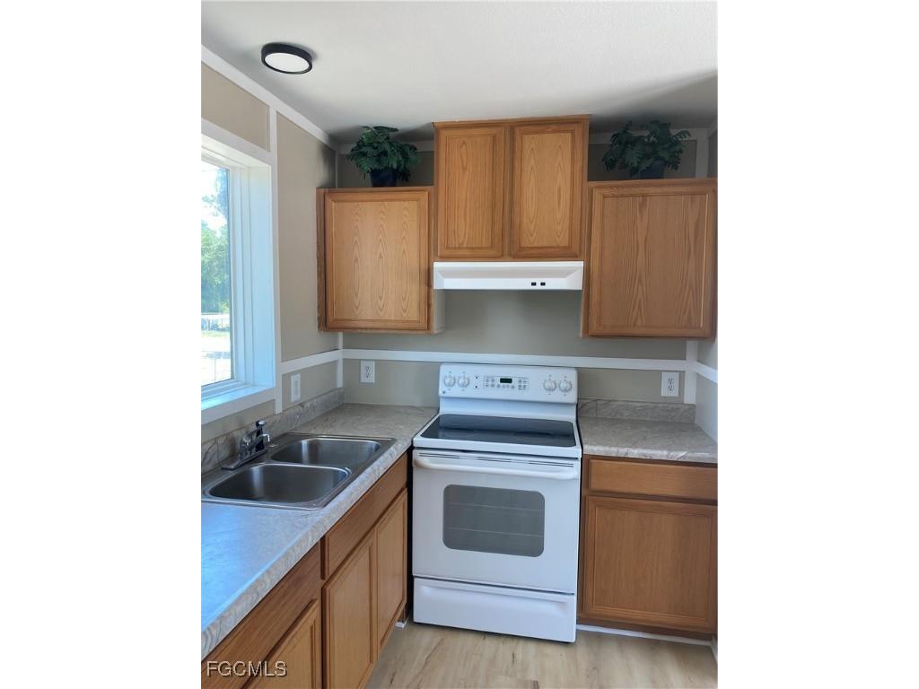 8018 Grady Drive North Fort Myers FL 33917 2025018665 image8