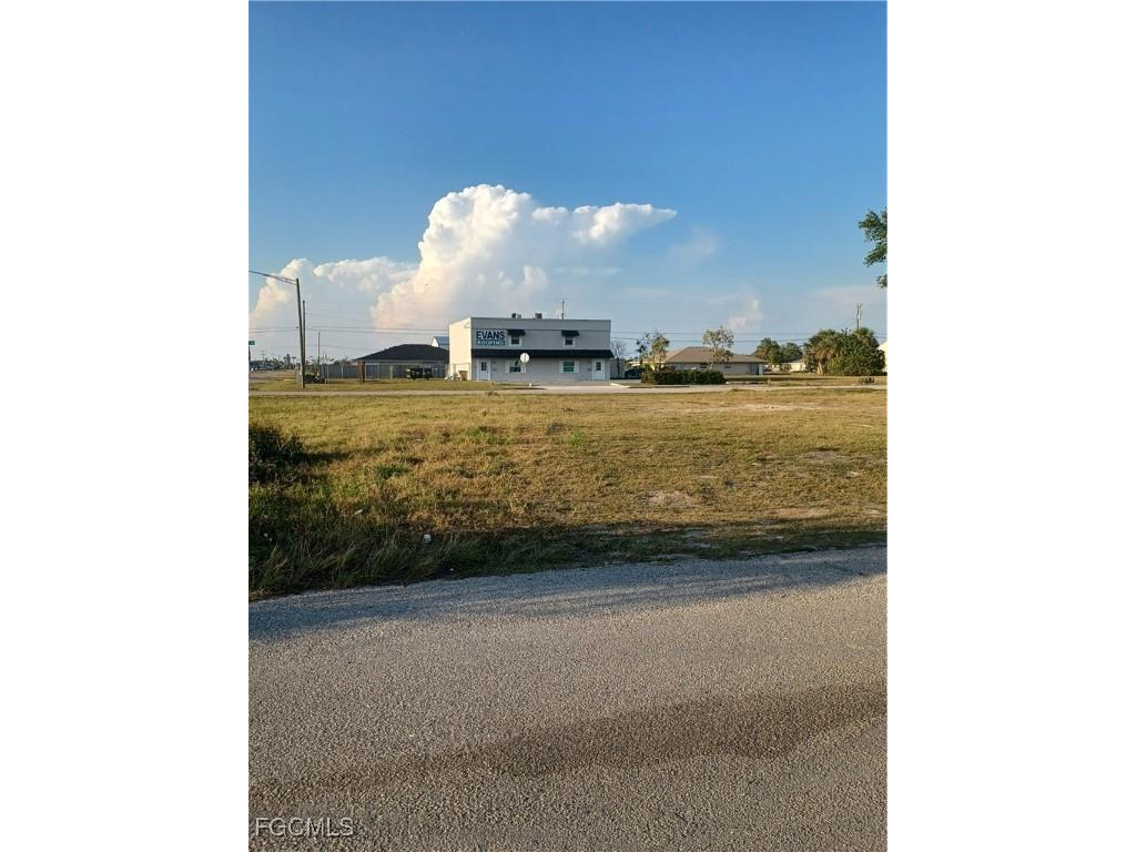 802/806 NE 7th Terrace Cape Coral FL 33909 2026000123 image3