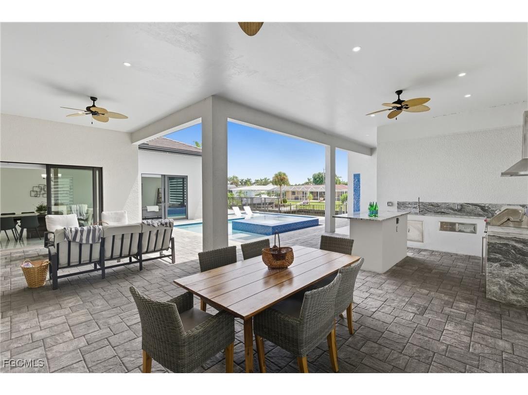 802 El Dorado Parkway E Cape Coral FL 33904 2025010550 image18