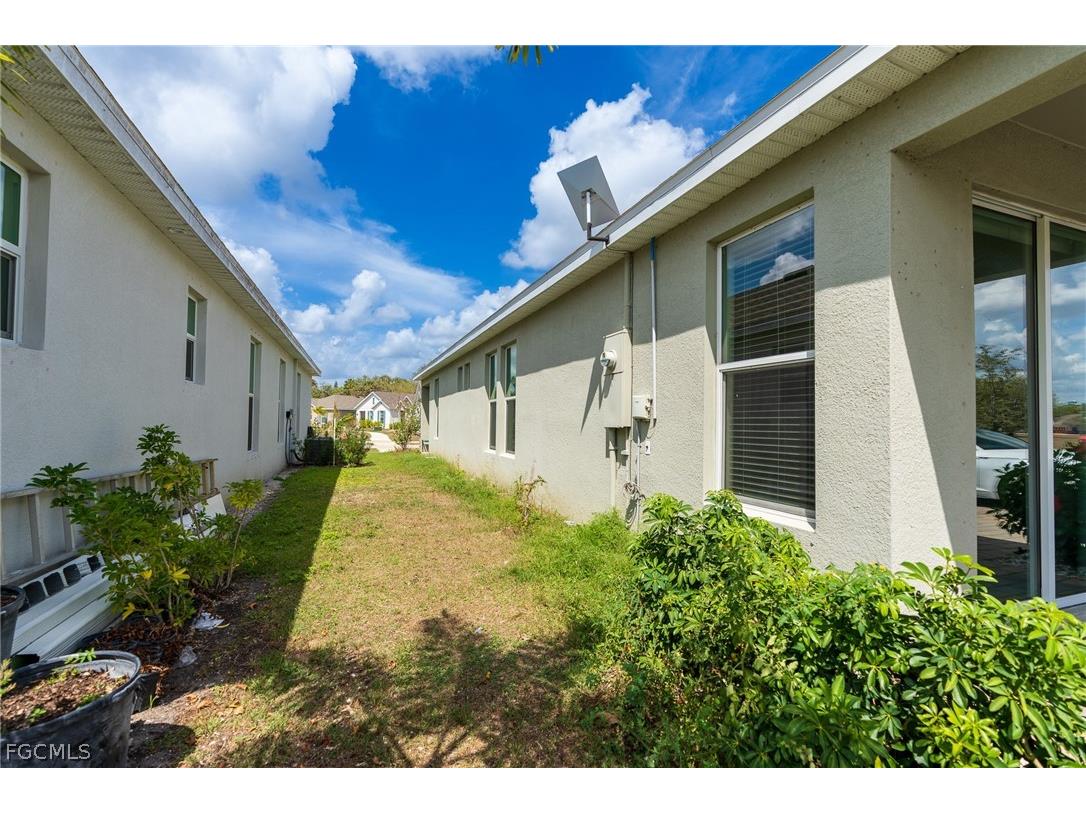 802 Friendship Circle Labelle FL 33935 2026012522 image5