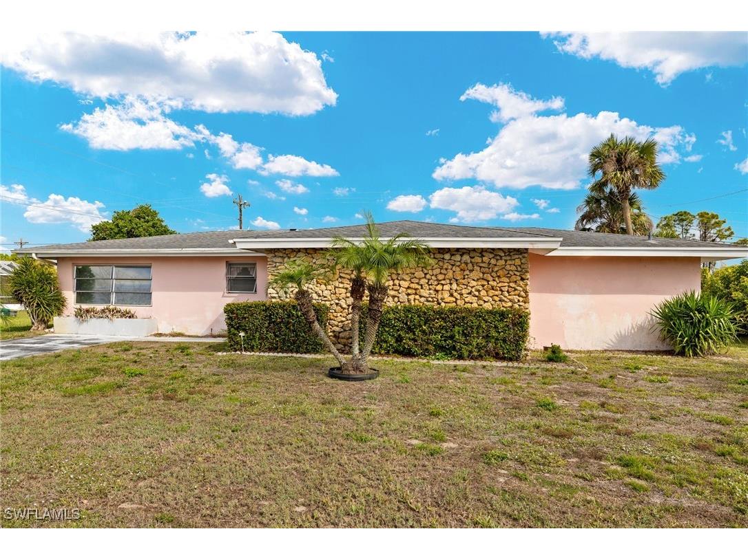 802 Hillside Street Lehigh Acres FL 33936 225022527 image1