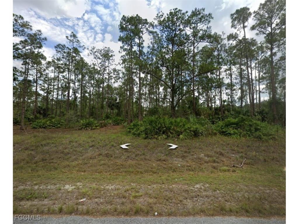 802 Sheldon Avenue Lehigh Acres FL 33936 2025011315 image1