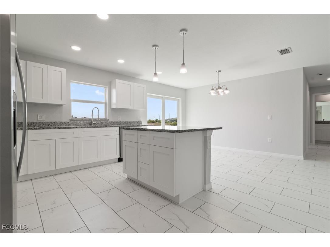 8022 Melody Circle Labelle FL 33935 2025015076 image10