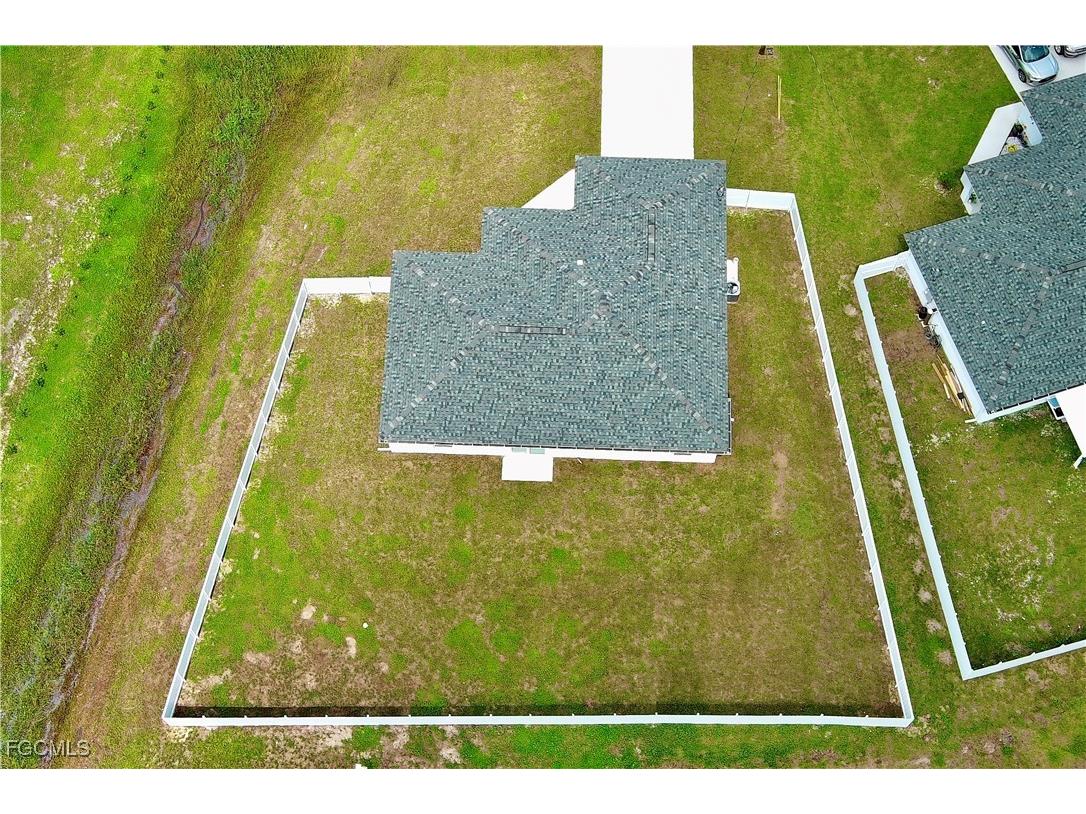 8022 Melody Circle Labelle FL 33935 2025015076 image27