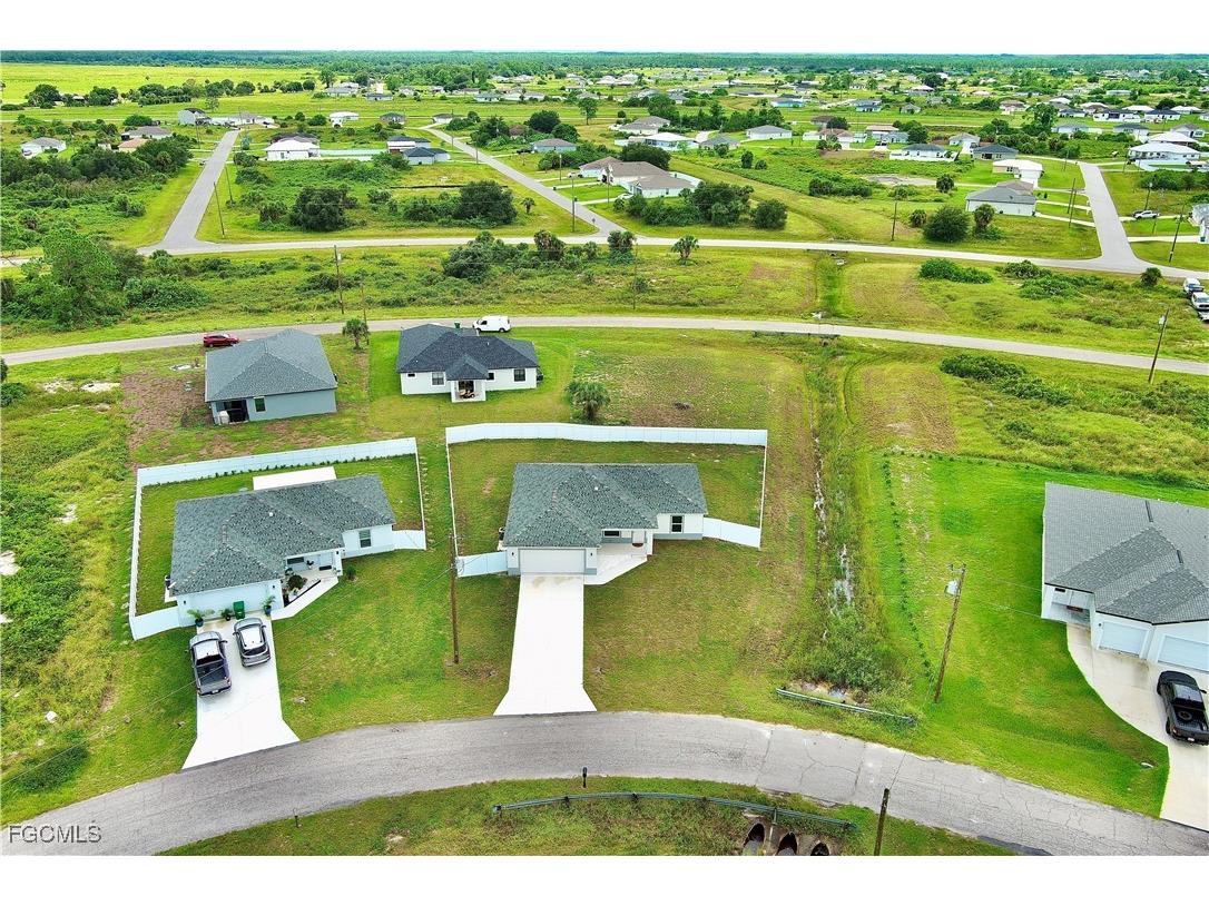 8022 Melody Circle Labelle FL 33935 2025015076 image30