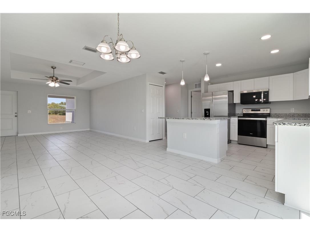 8022 Melody Circle Labelle FL 33935 2025015076 image7