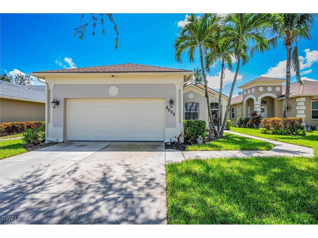 8022 Tauren Court Naples FL 34119 224065583 image1