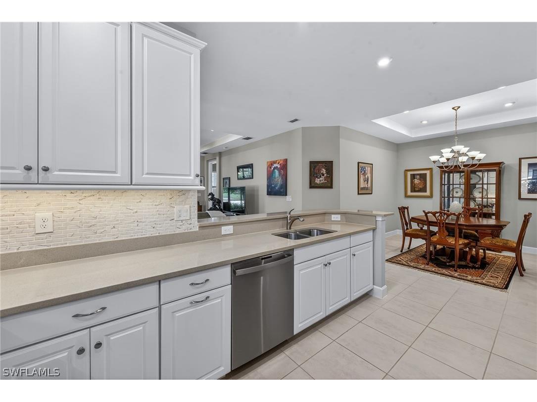 8025 Calle Canovas Court Naples FL 34114 226009697 image16