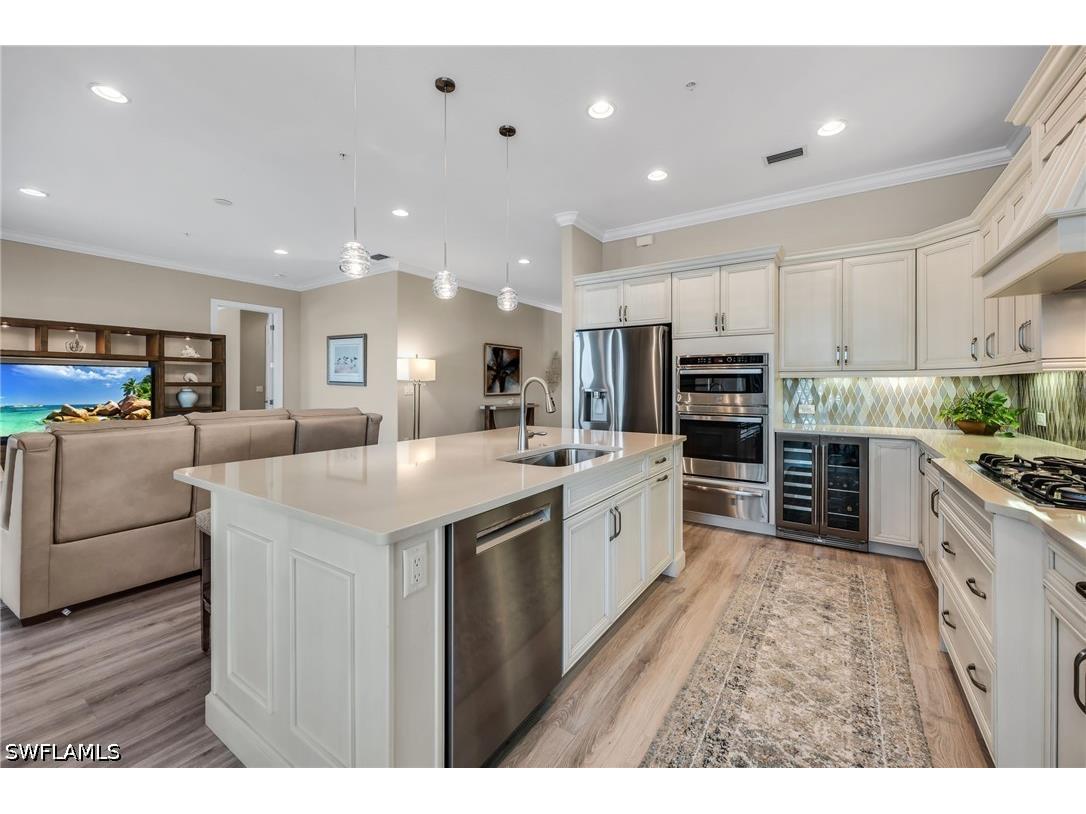 8026 Signature Club Circle #5-201 Naples FL 34113 226012659 image8