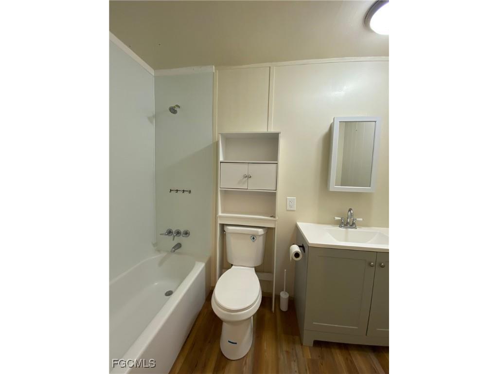 2331 Gish Drive North Fort Myers FL 33917 2025023065 image17