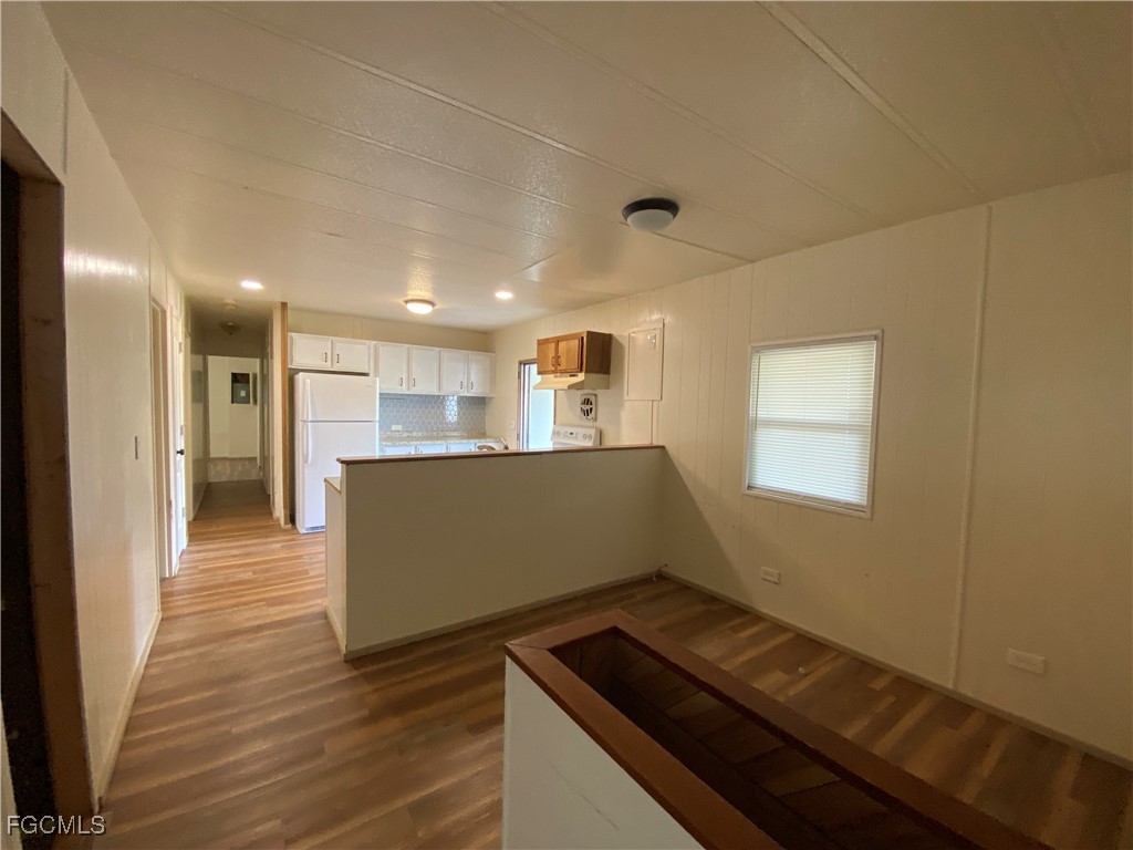 2331 Gish Drive North Fort Myers FL 33917 2025023065 image5