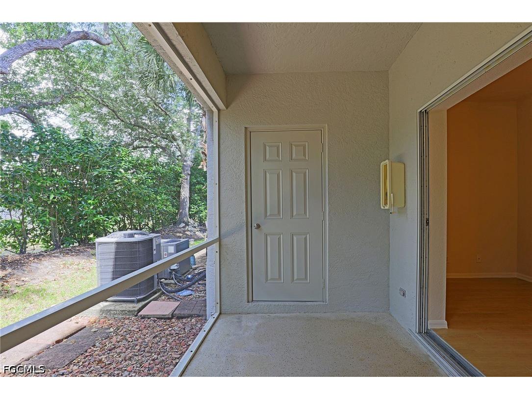 8029 Casa Palermo Circle Fort Myers FL 33966 2026019149 image11