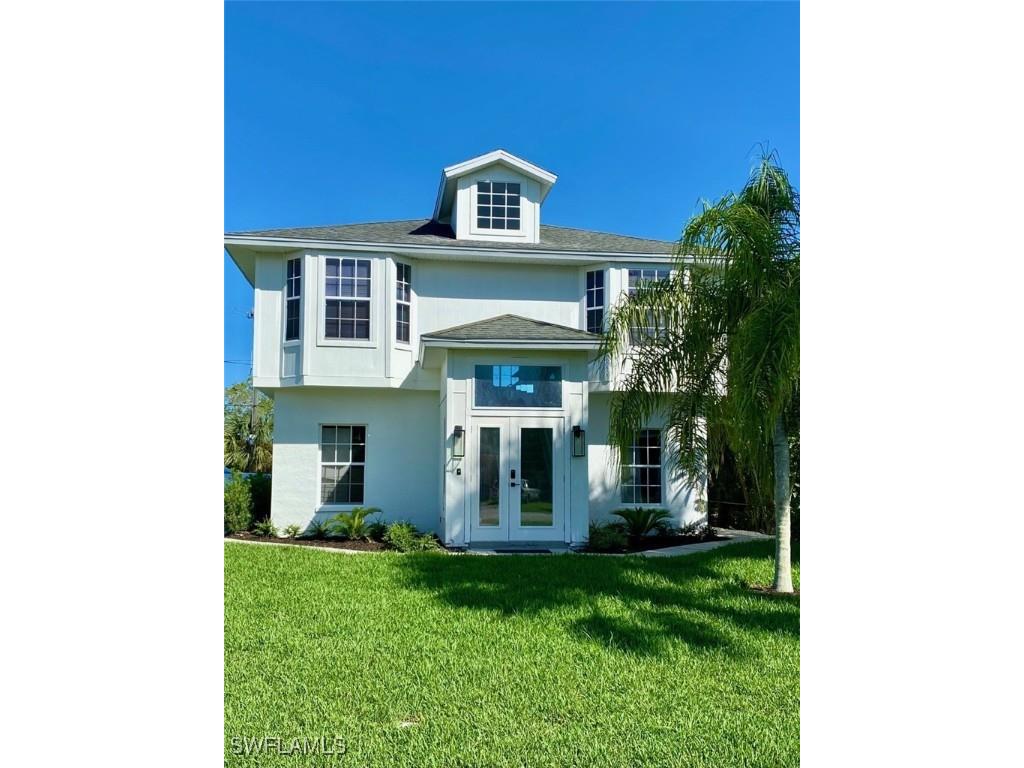 803 104th Avenue N Naples FL 34108 225081274 image1