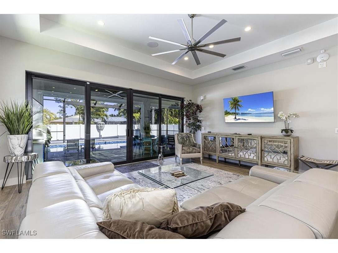 803 92nd Avenue N Naples FL 34108 226005026 image20