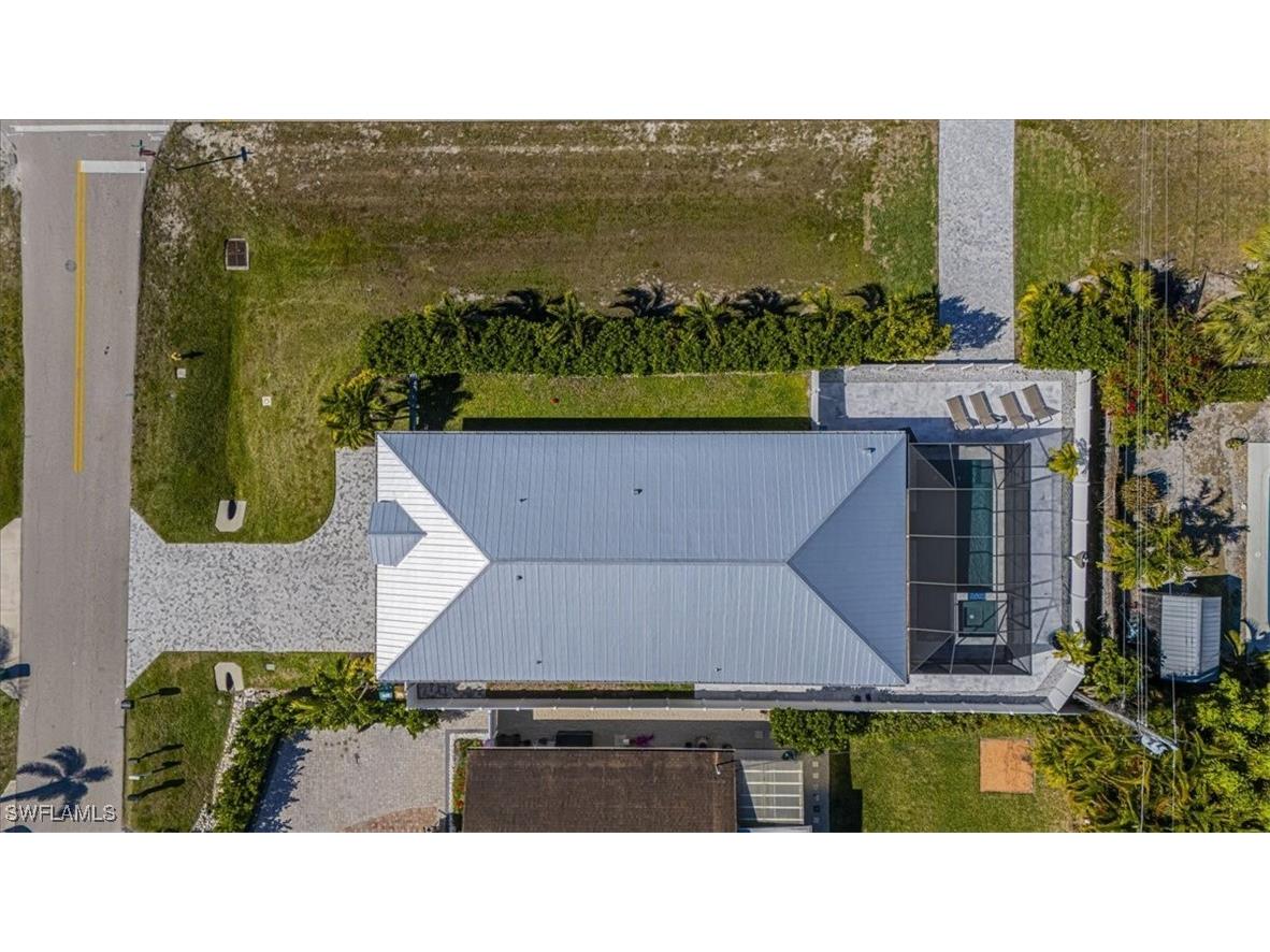 803 92nd Avenue N Naples FL 34108 226005026 image6