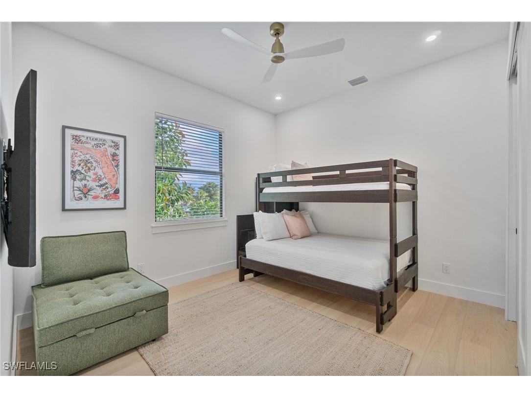 803 96th Avenue N Naples FL 34108 225081866 image36