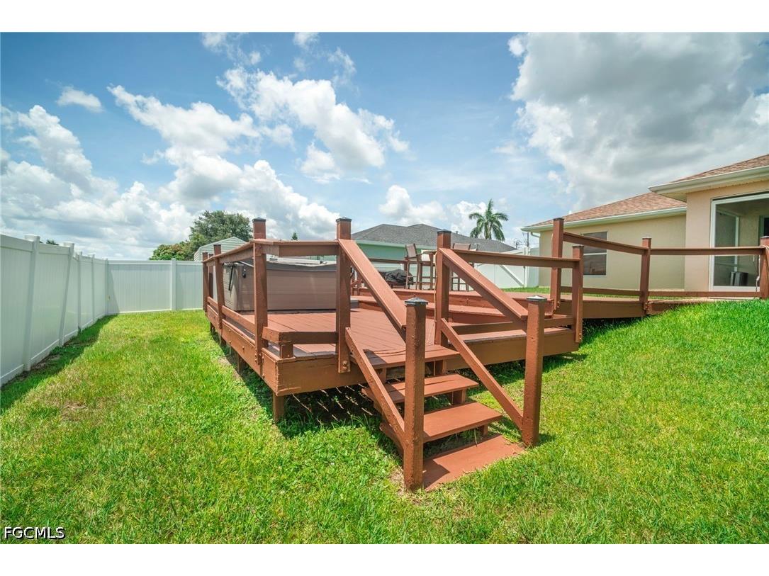 803 Denis Avenue N Lehigh Acres FL 33971 2026026007 image8