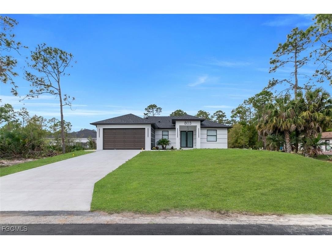 803 Desoto Avenue Lehigh Acres FL 33972 2026002447 image2