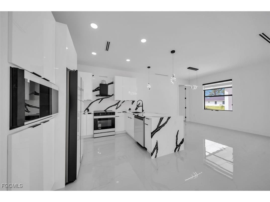 803 Desoto Avenue Lehigh Acres FL 33972 2026002447 image23