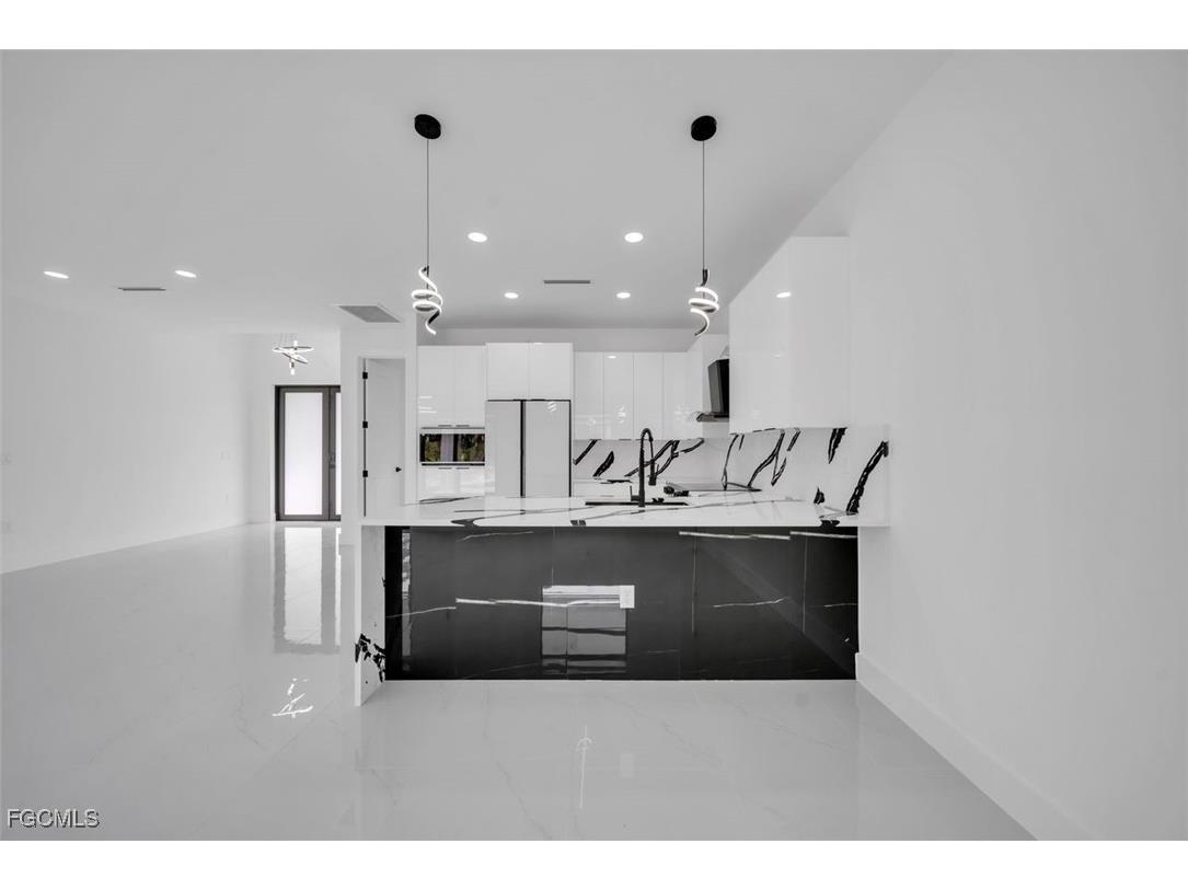 803 Desoto Avenue Lehigh Acres FL 33972 2026002447 image7