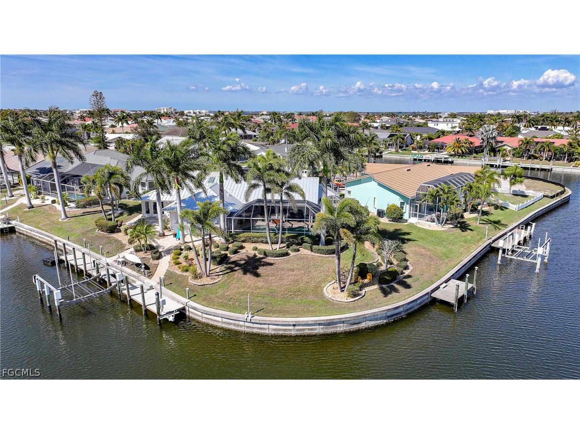 803 Lucia Drive Punta Gorda FL 33950 2026008785 image4
