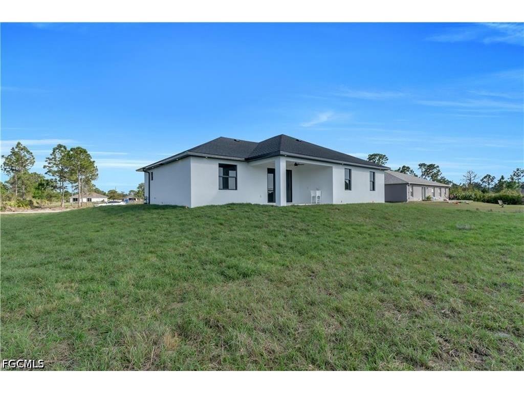 803 Pine Avenue Lehigh Acres FL 33972 2026023960 image34