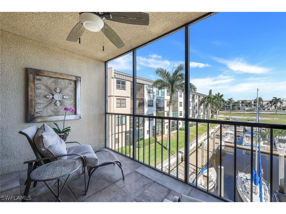 803 River Point Drive #201B Naples FL 34102 226009230 image17