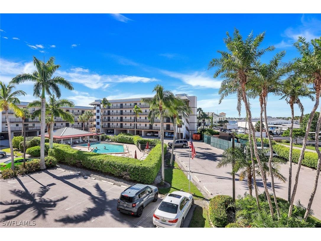 803 River Point Drive #201B Naples FL 34102 226009230 image20