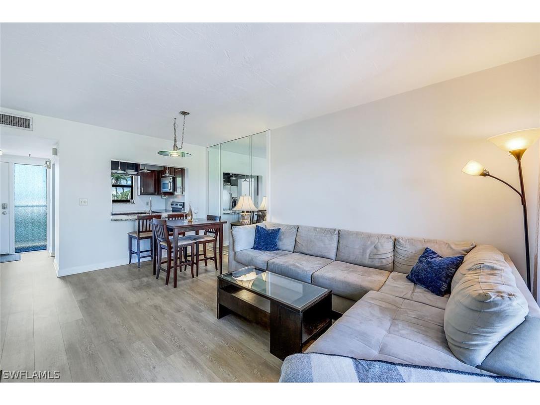 803 River Point Drive #201B Naples FL 34102 226009230 image8