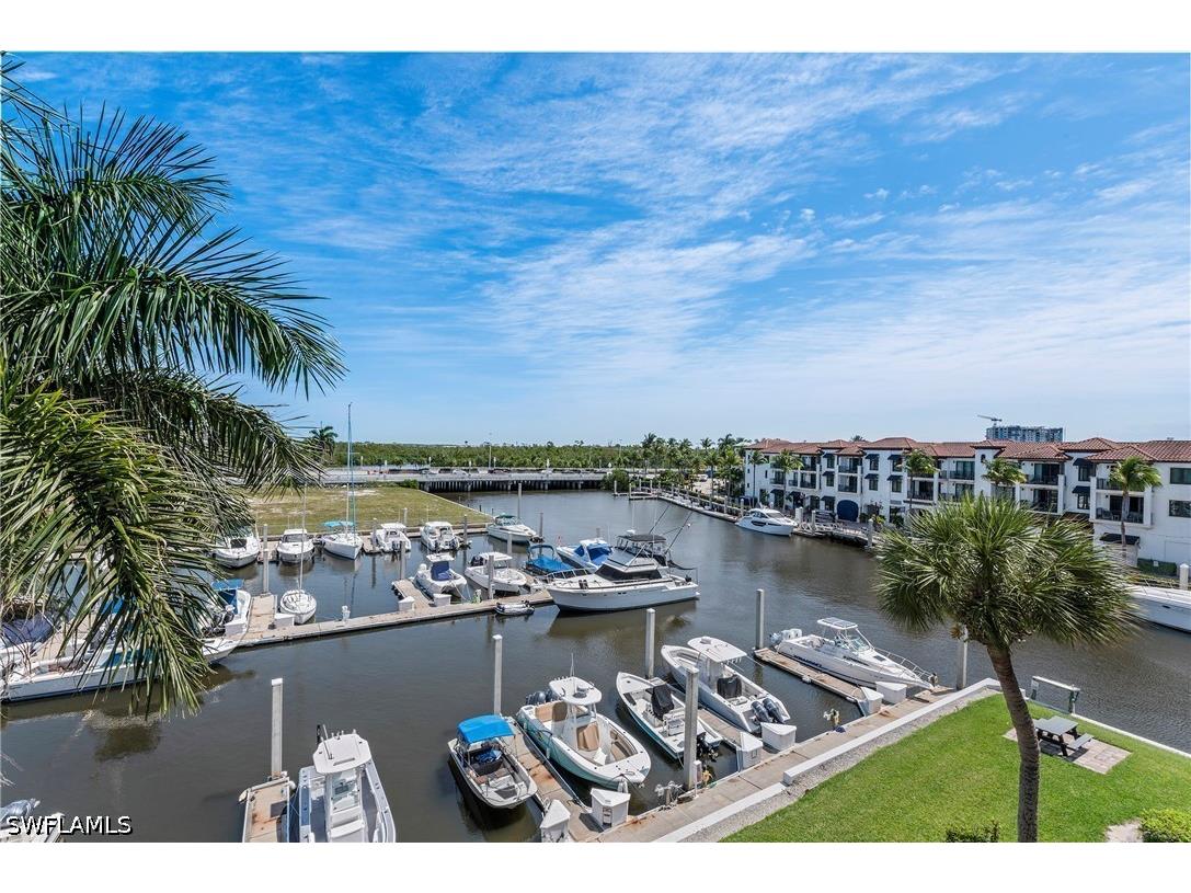 803 River Point Drive #306B Naples FL 34102 226018056 image1