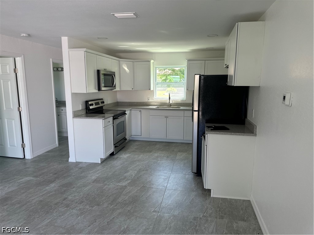  North Fort Myers FL 33903 2026015144 image2