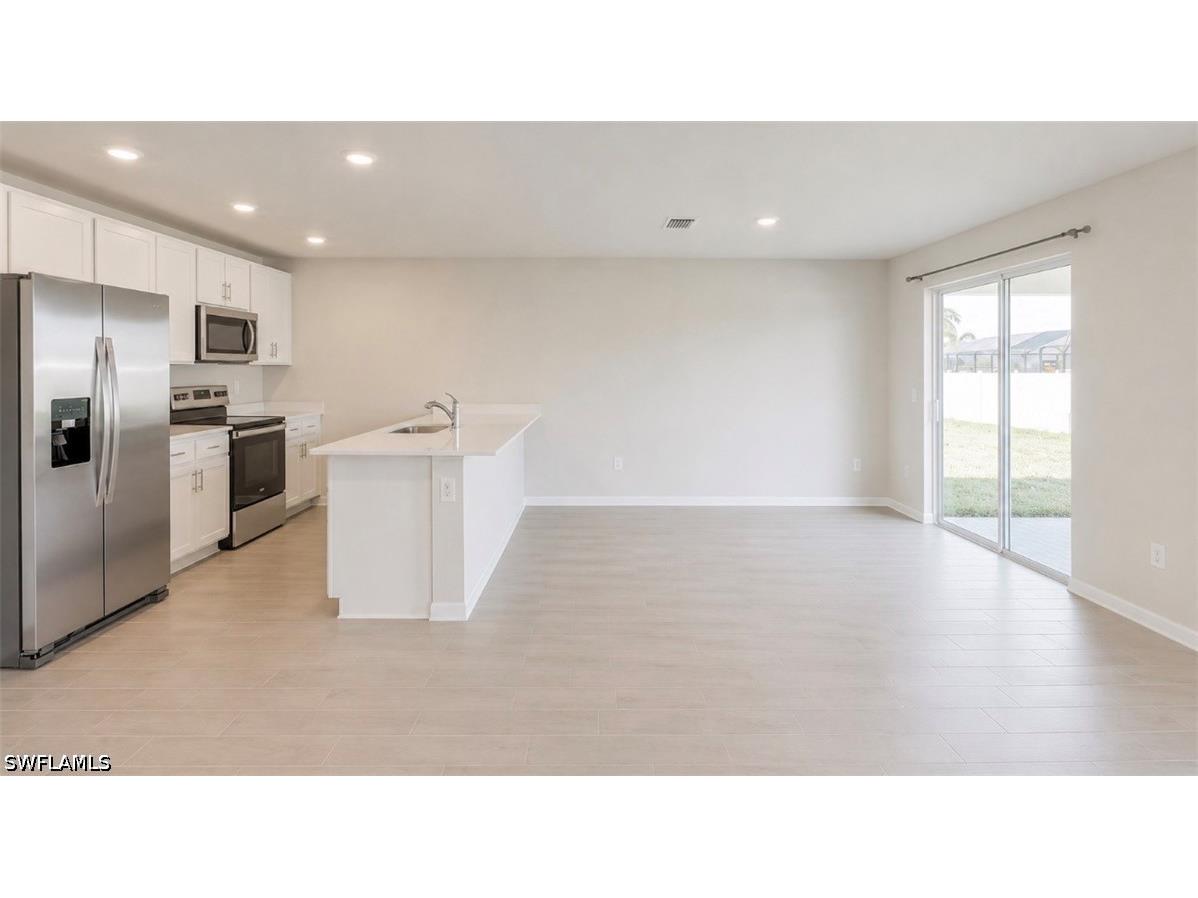 8030 Olive Circle Labelle FL 33935 226022451 image2
