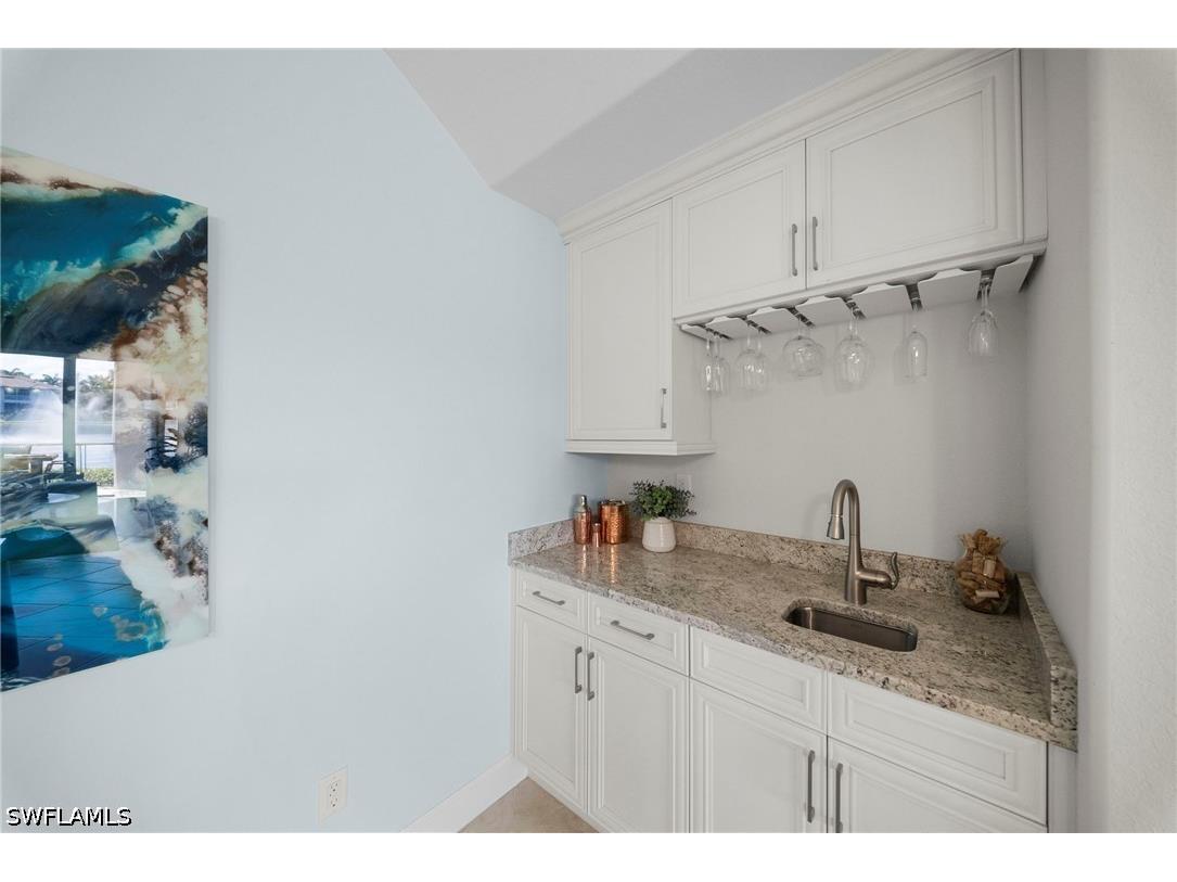 8030 Signature Club Circle #102 Naples FL 34113 226013893 image14