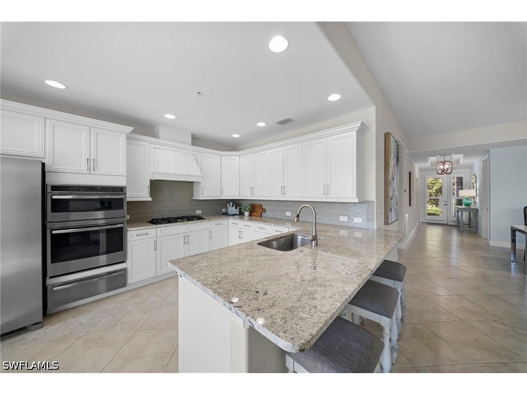 8030 Signature Club Circle #102 Naples FL 34113 226013893 image5