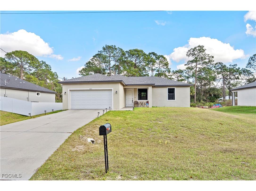 8031 Sandy Circle Labelle FL 33935 2026003920 image1