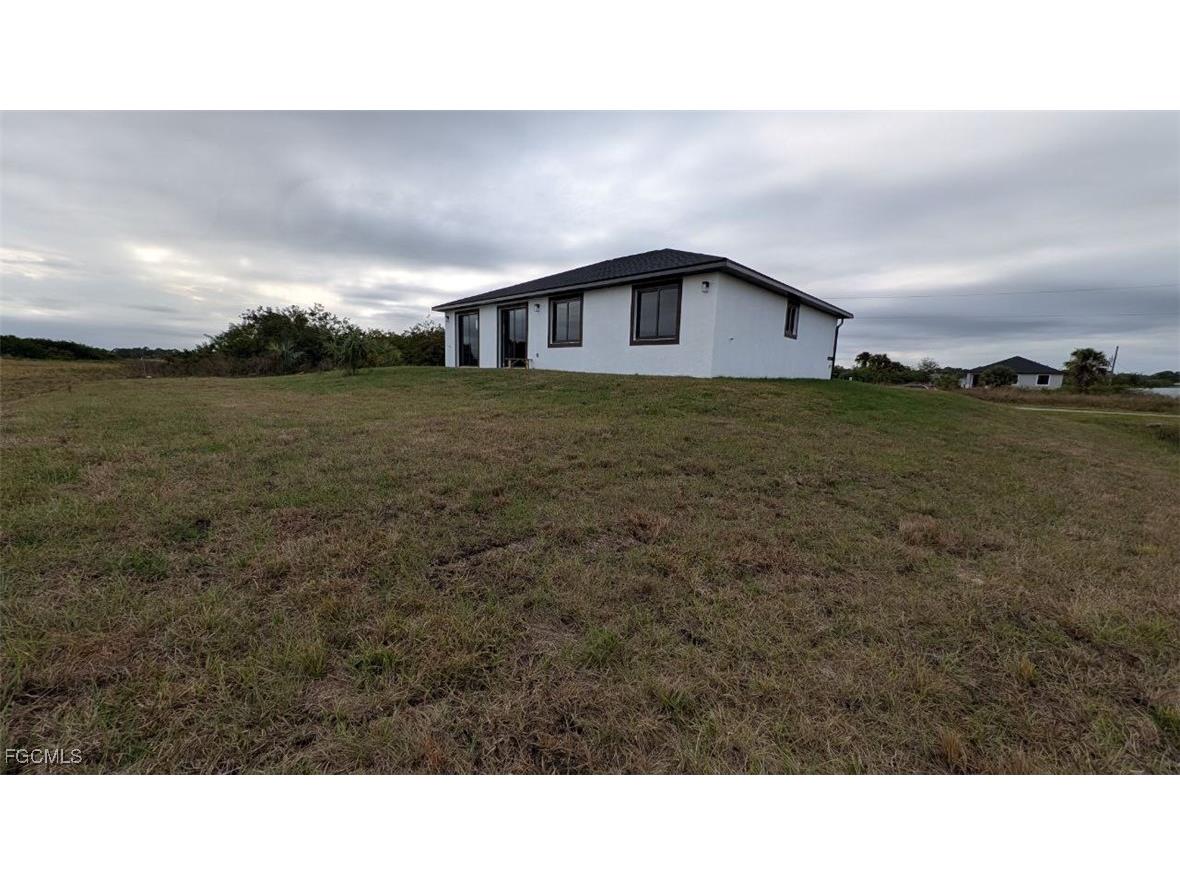 8033 Oakleaf Circle Labelle FL 33935 2025024001 image26