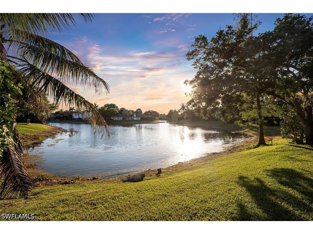 8037 Vera Cruz Way Naples FL 34109 226017758 image4