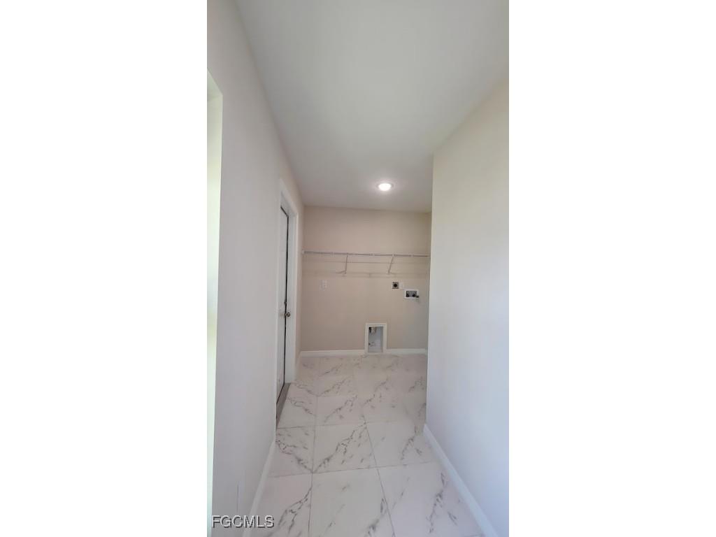 8038 Sunrise Circle Labelle FL 33935 2025014497 image11