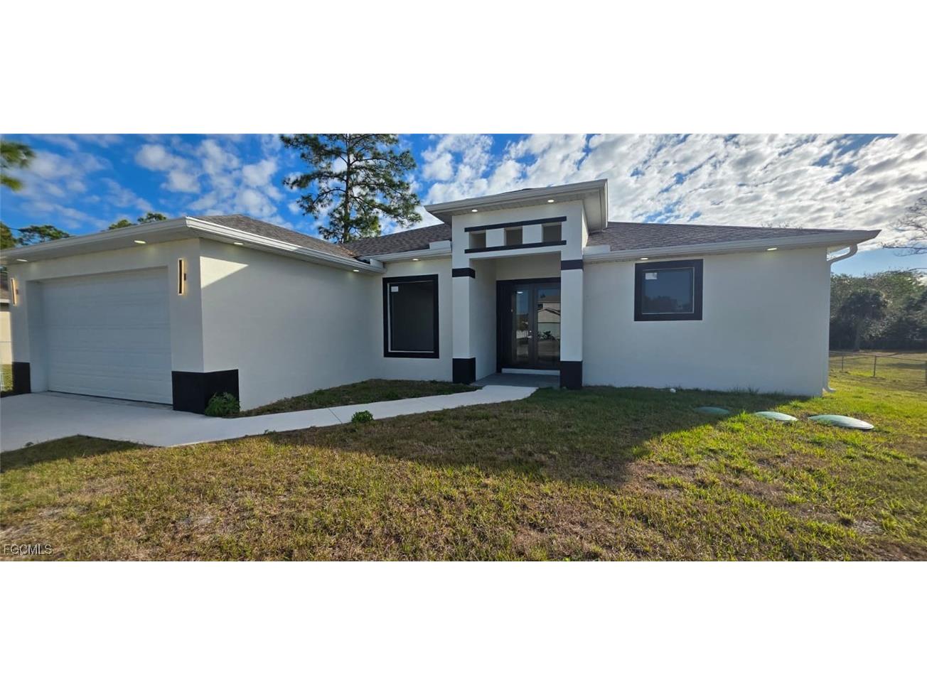 804 Calvin Avenue Lehigh Acres FL 33972 2025016121 image1