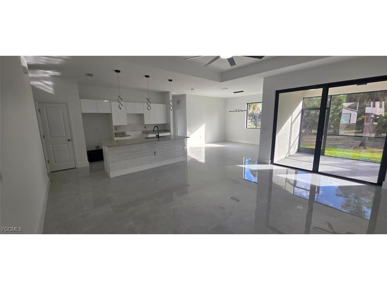 804 Calvin Avenue Lehigh Acres FL 33972 2025016121 image4
