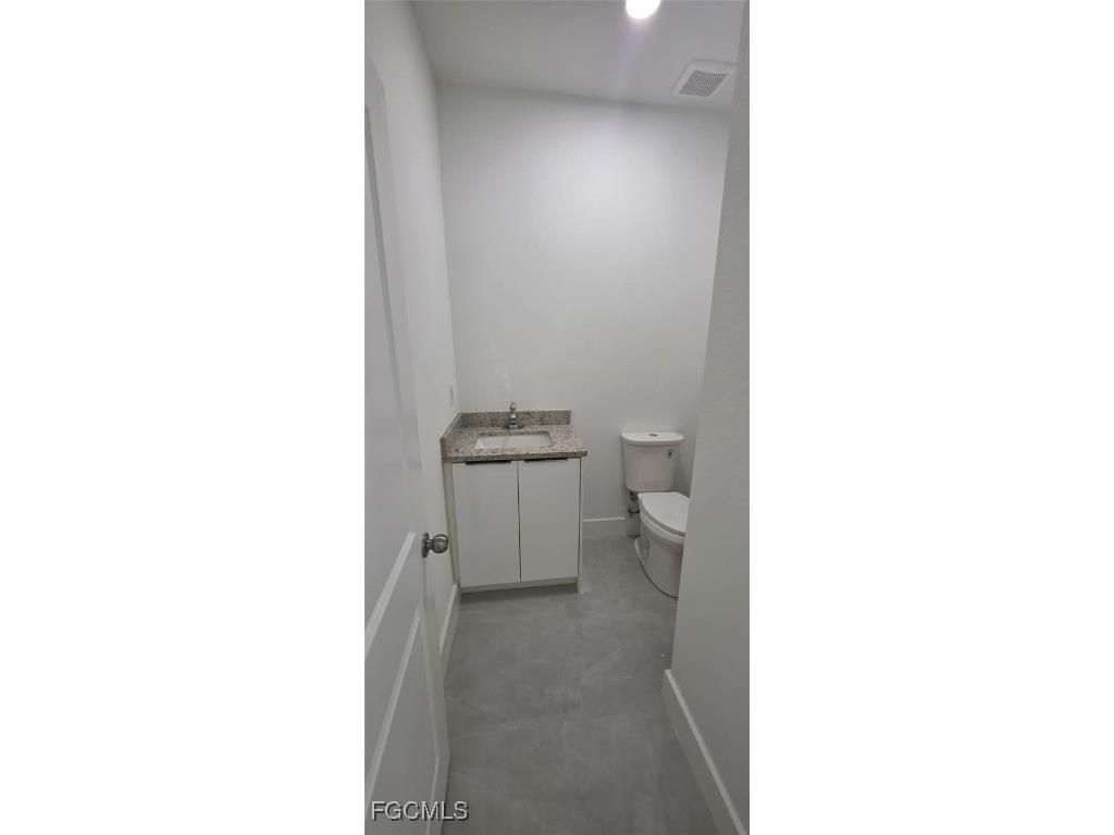 804 Calvin Avenue Lehigh Acres FL 33972 2025016121 image6