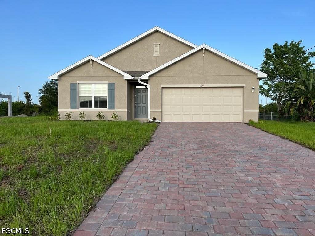 804 Champion Avenue Lehigh Acres FL 33971 2026020600 image1
