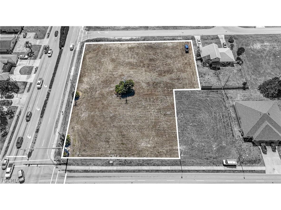 804 Gleason Pkwy Cape Coral FL 33914 2026011371 image11