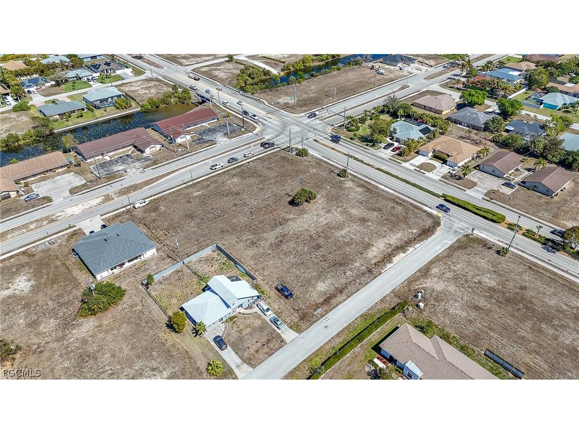 804 Gleason Pkwy Cape Coral FL 33914 2026011371 image7